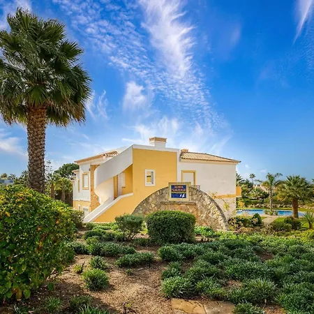 99b Aldeia Golfmar - Superb 2 Bedroom בית נופש קארבואירו